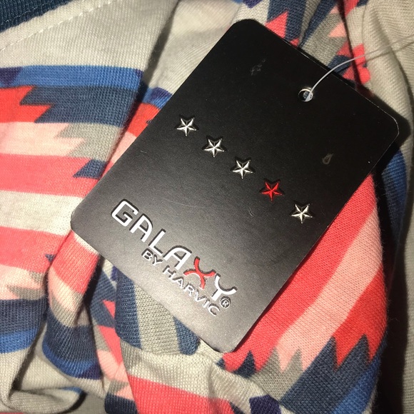 Tribal Print T-Shirt - Picture 4 of 4